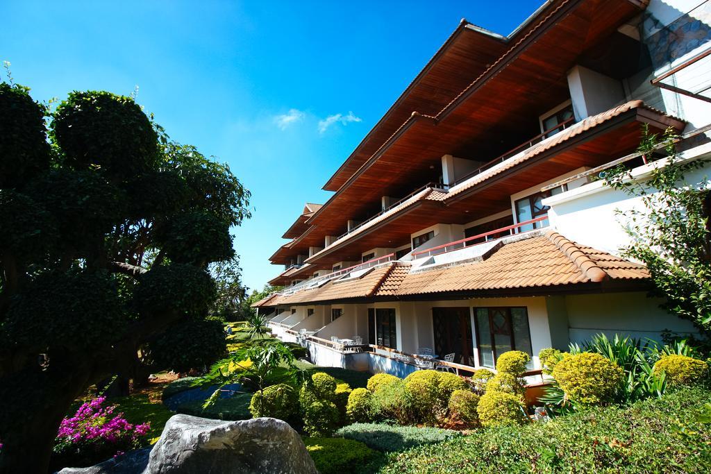 Phuripimarn Penthouse Pak Chong Esterno foto